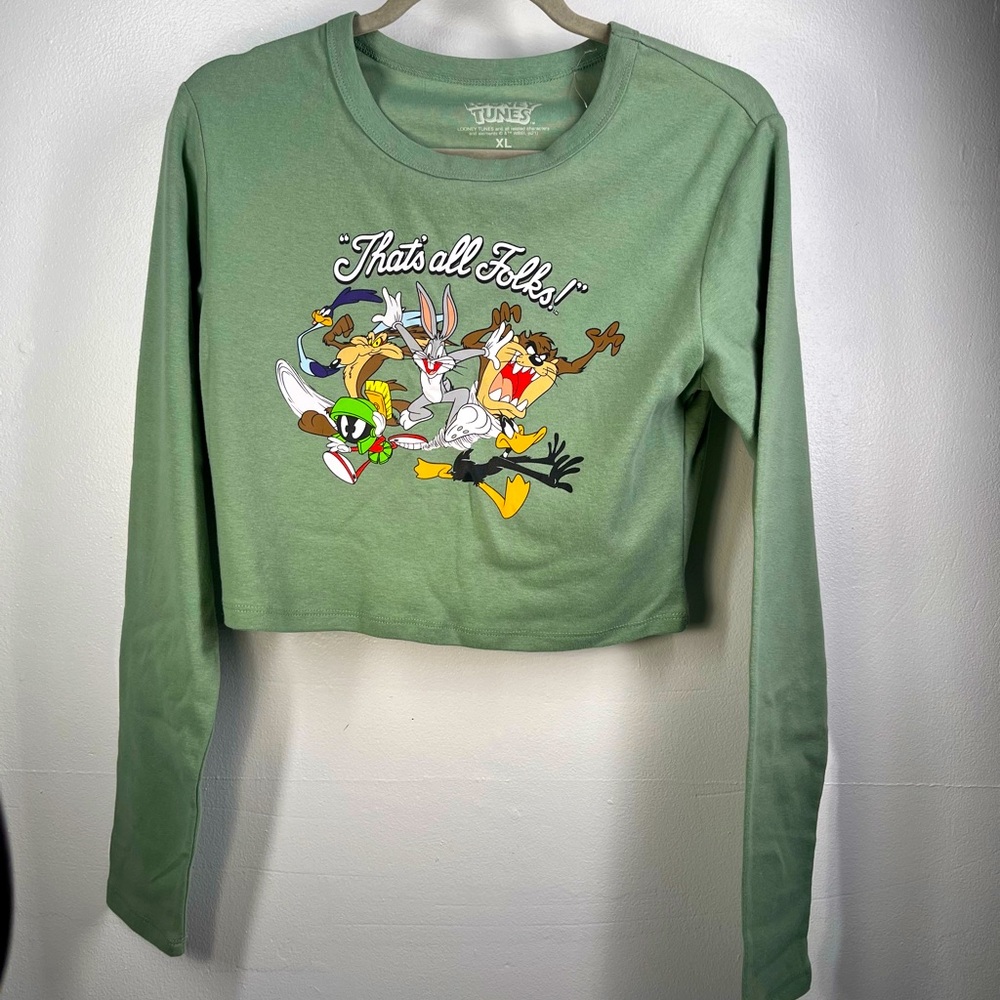 COPY - Looney Tunes Long Sleeve size XL